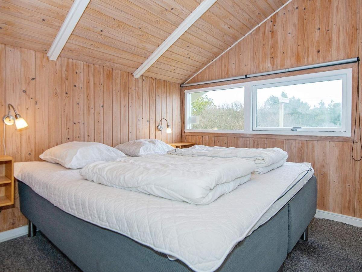 6 Person Holiday Home In R M Bolilmark Bagian luar foto