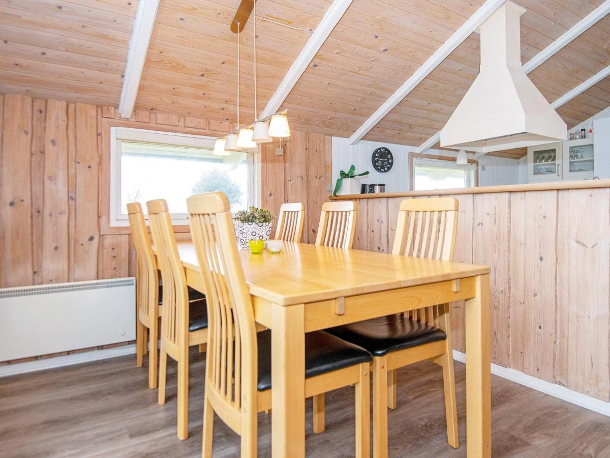 6 Person Holiday Home In R M Bolilmark Bagian luar foto